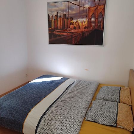 T2 En Rez De Chaussee De Villa A Cuers Ngoại thất bức ảnh